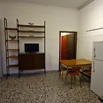 Intero-centrostoricoospedale-120m2-tworoons-parcheggiagratisvicino-parking Free Close Apartamento
