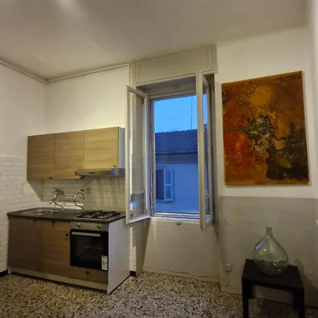 דירה Intero-centrostoricoospedale-120m2-duestanze-parcheggiagratisvicino-parking Free Close אלסנדריה