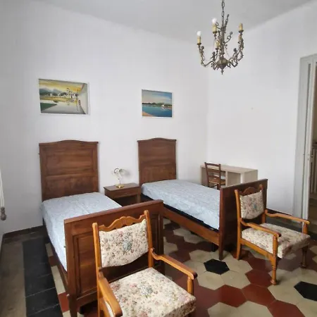 Centro Storico-piazza Genova-parking Free Close Alessandria