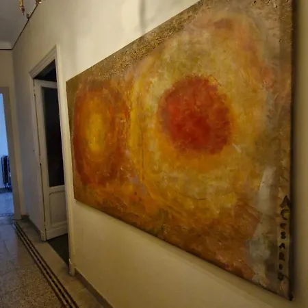 Intero-centrostoricoospedale-120m2-duestanze-parcheggiagratisvicino-parking Free Close *