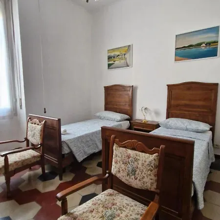Centro Storico-piazza Genova-parking Free Close Apartment Alessandria