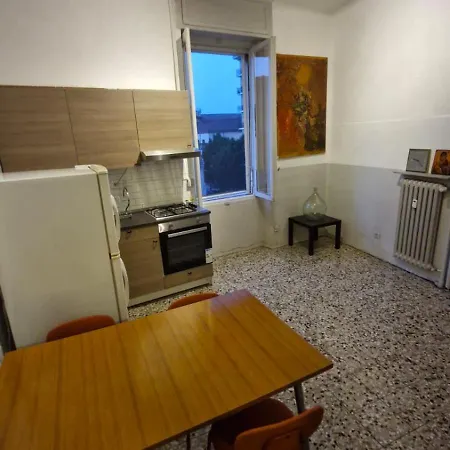 דירה Intero-centrostoricoospedale-120m2-tworoons-parcheggiagratisvicino-parking Free Close *