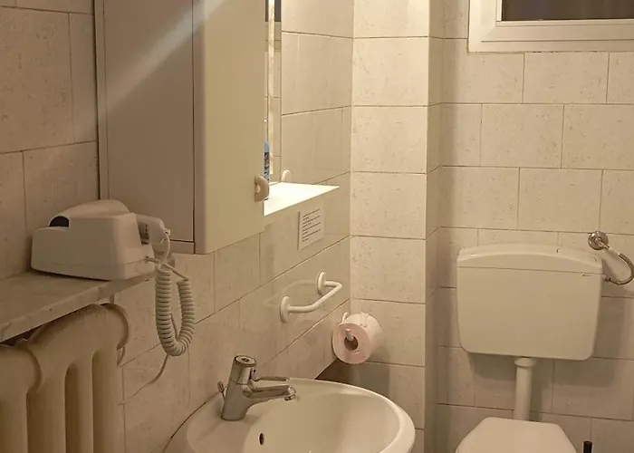 דירה Intero-centrostoricoospedale-120m2-tworoons-parcheggiagratisvicino-parking Free Close *
